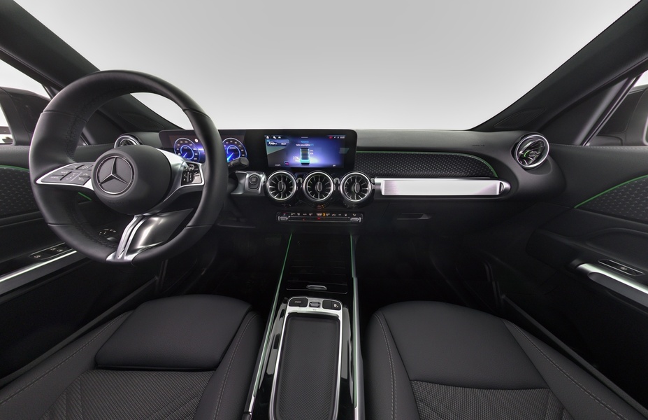 Mercedes-Benz EQB vaihtoauto