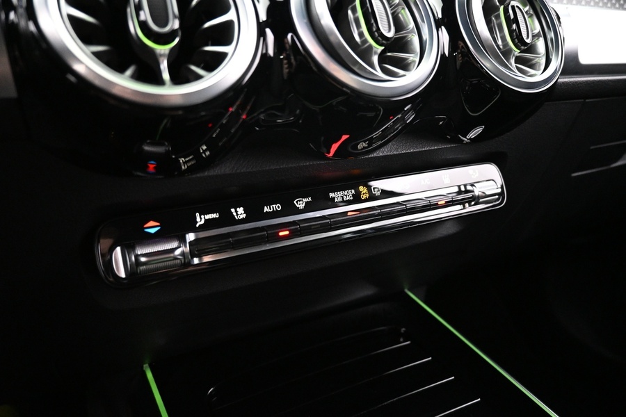 Mercedes-Benz EQB vaihtoauto