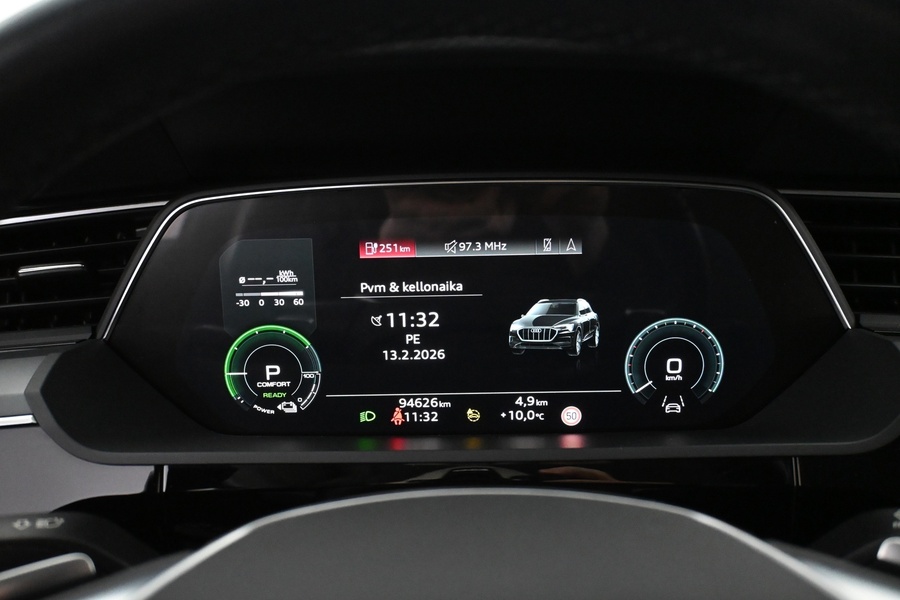 Audi e-tron vaihtoauto