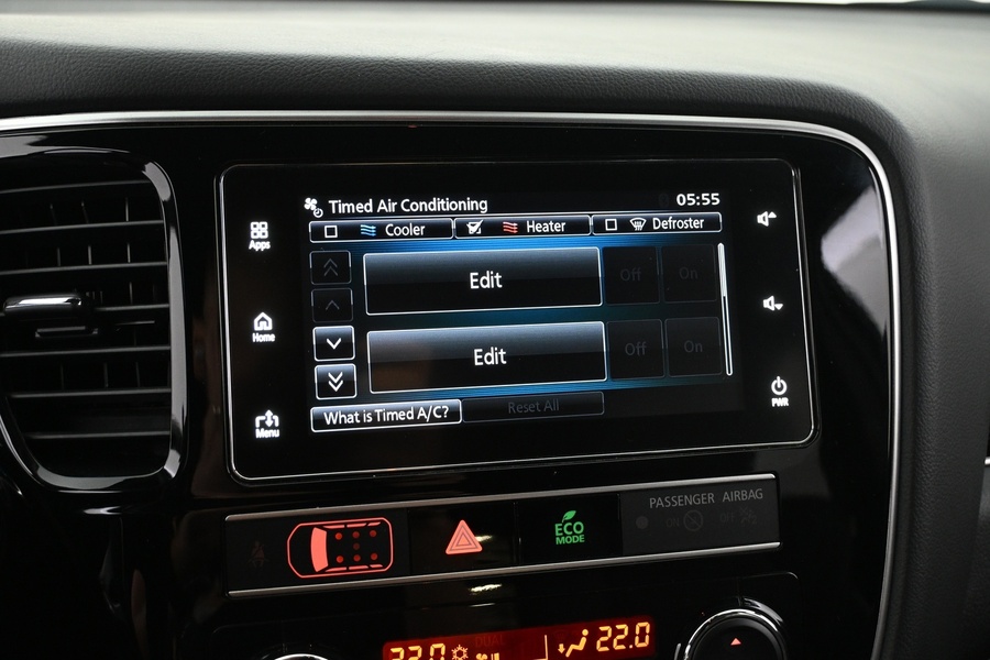 Mitsubishi Outlander PHEV vaihtoauto