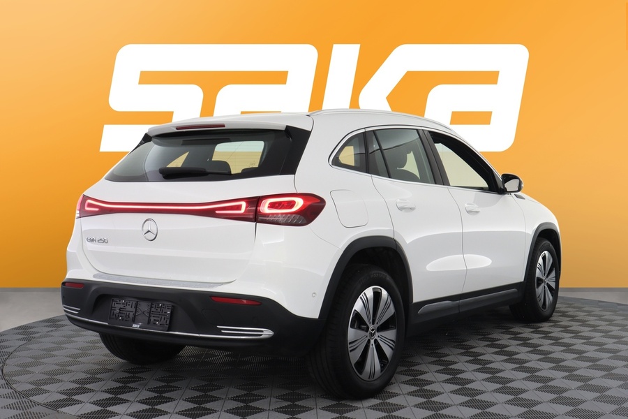 Mercedes-Benz EQA vaihtoauto