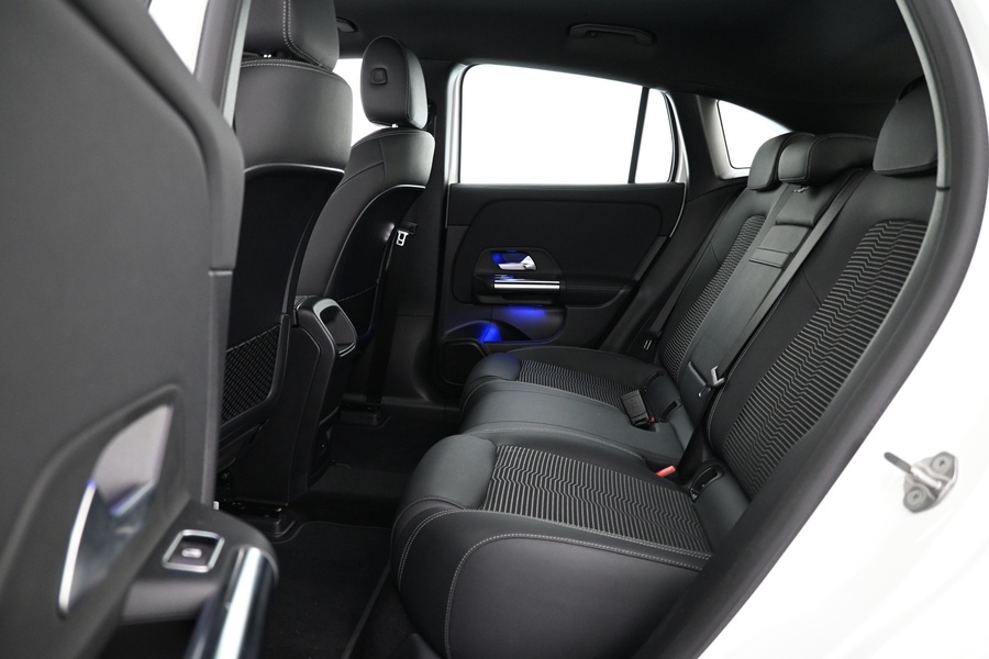 Mercedes-Benz EQA vaihtoauto