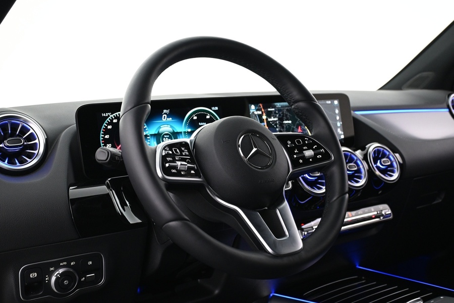 Mercedes-Benz EQA vaihtoauto