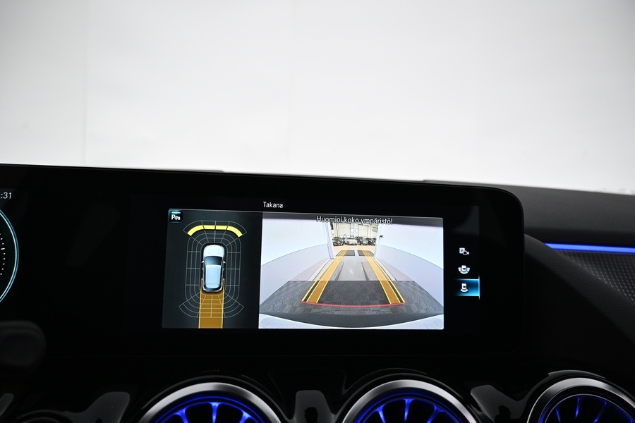 Mercedes-Benz EQA vaihtoauto