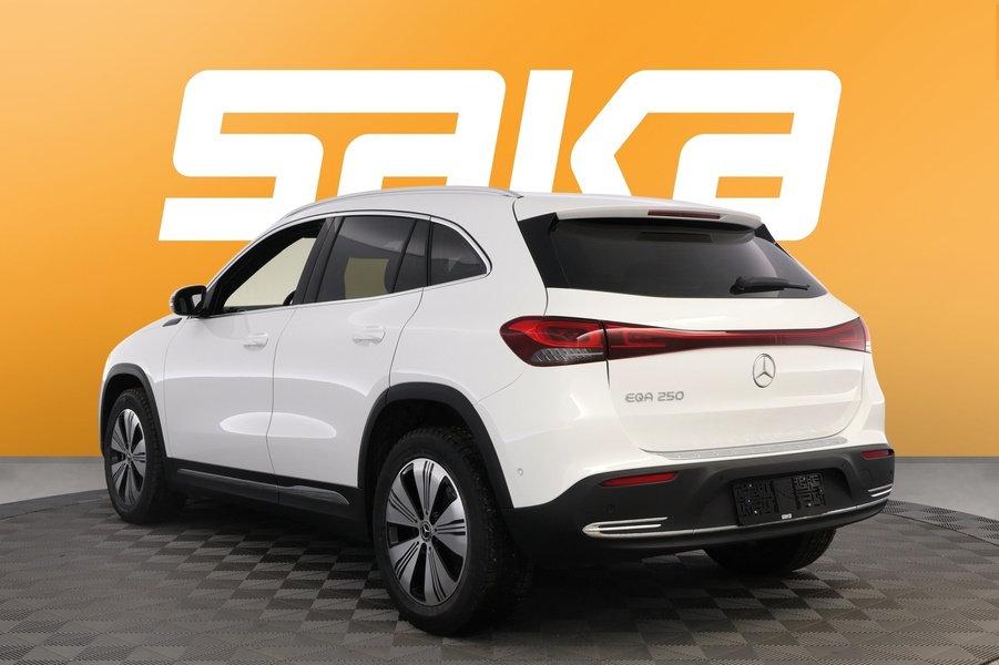 Mercedes-Benz EQA vaihtoauto