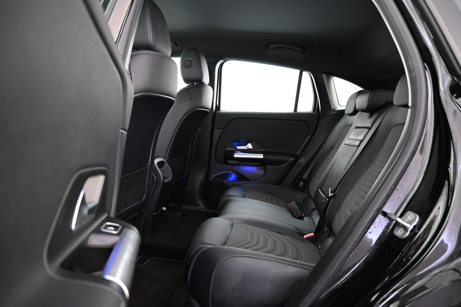 Mercedes-Benz EQA vaihtoauto