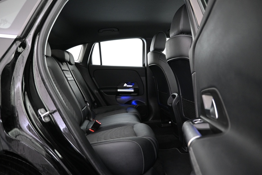 Mercedes-Benz EQA vaihtoauto