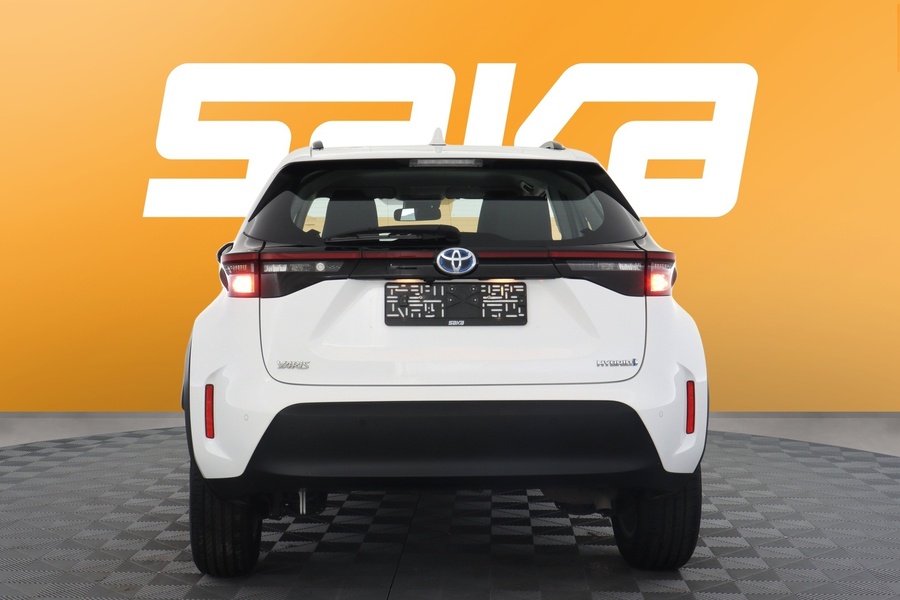 Toyota Yaris Cross vaihtoauto