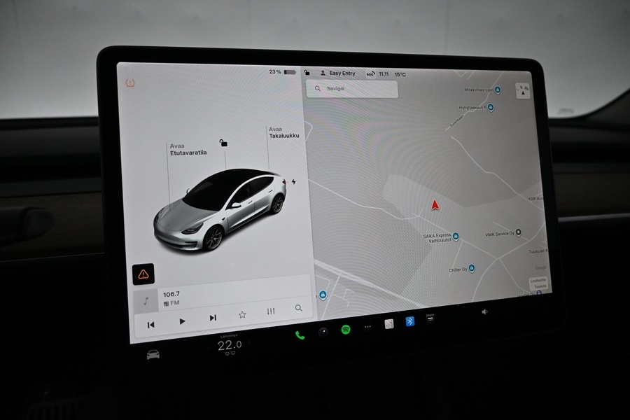 Tesla Model 3 vaihtoauto