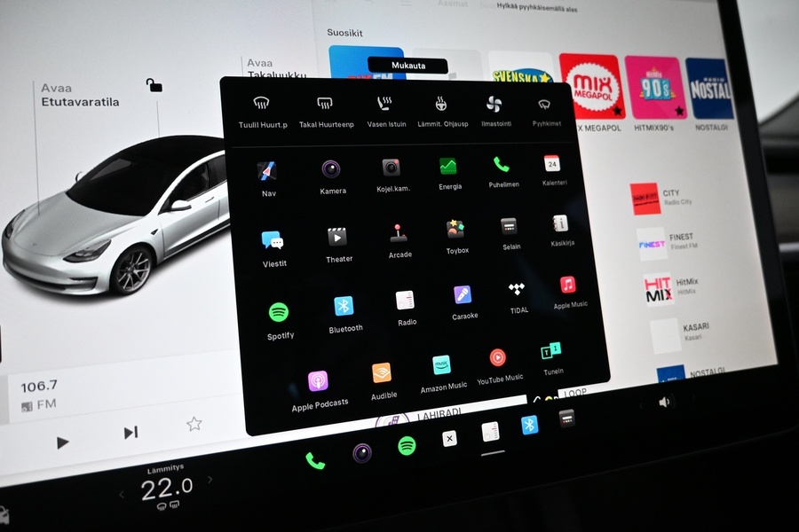 Tesla Model 3 vaihtoauto