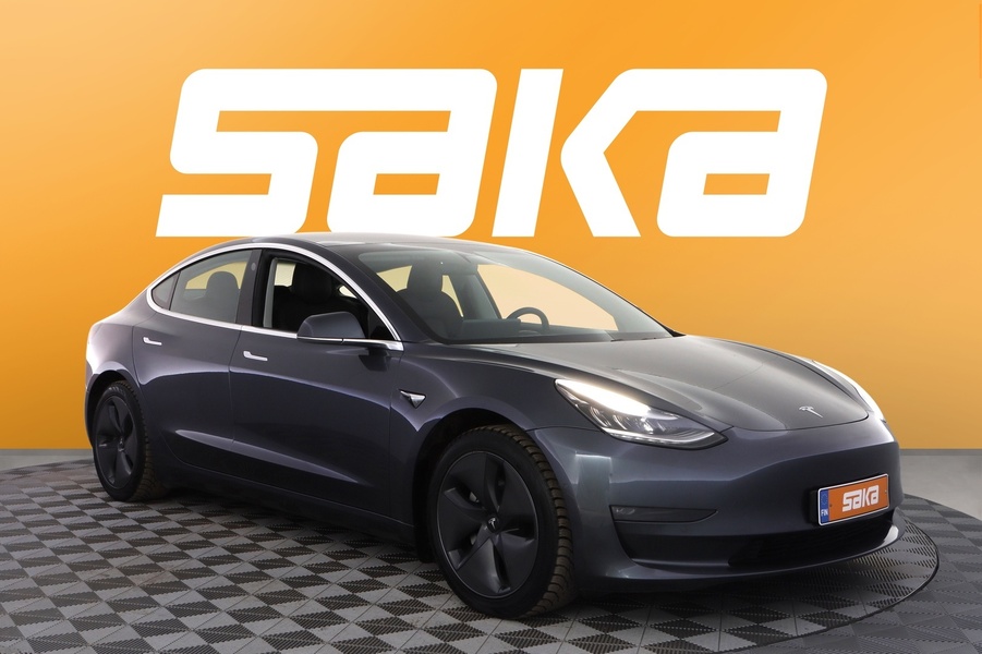 Tesla Model 3 vaihtoauto