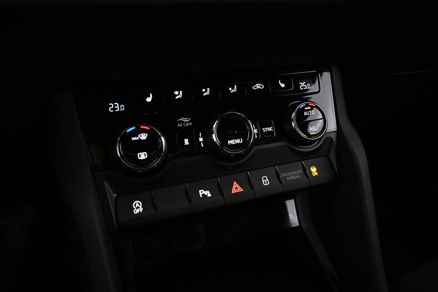 Skoda Karoq vaihtoauto