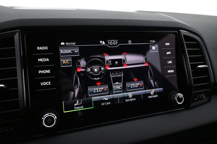 Skoda Karoq vaihtoauto