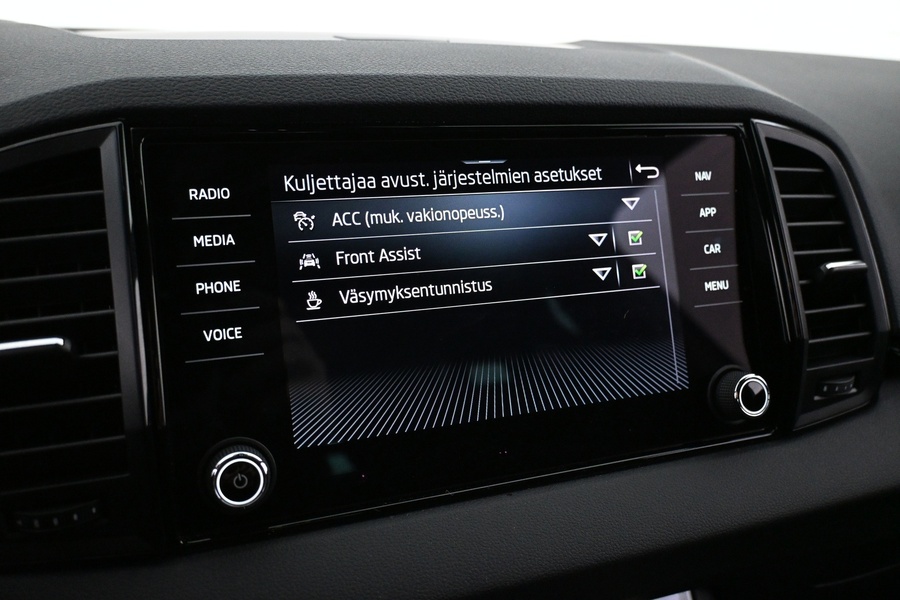 Skoda Karoq vaihtoauto