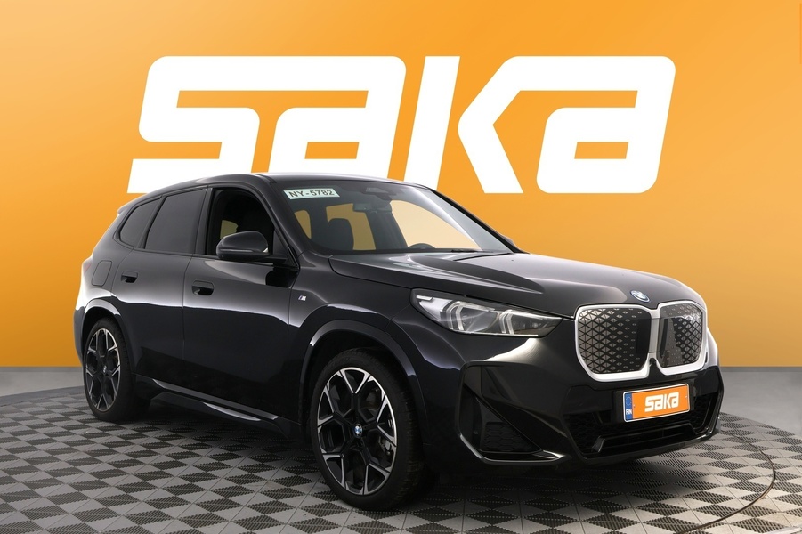 BMW iX1 vaihtoauto