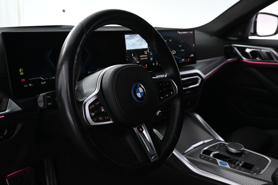 BMW i4 vaihtoauto