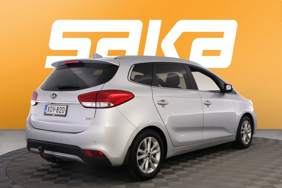 Kia Carens vaihtoauto