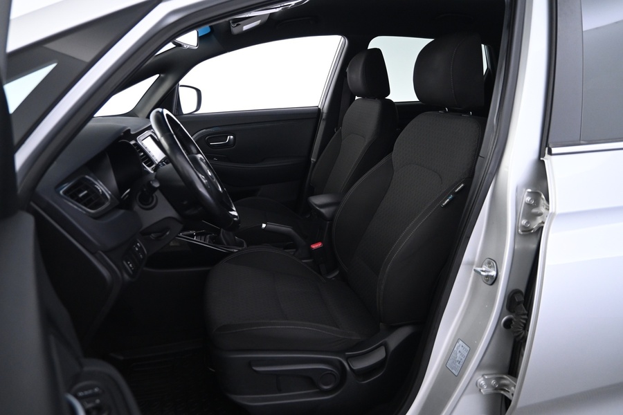 Kia Carens vaihtoauto