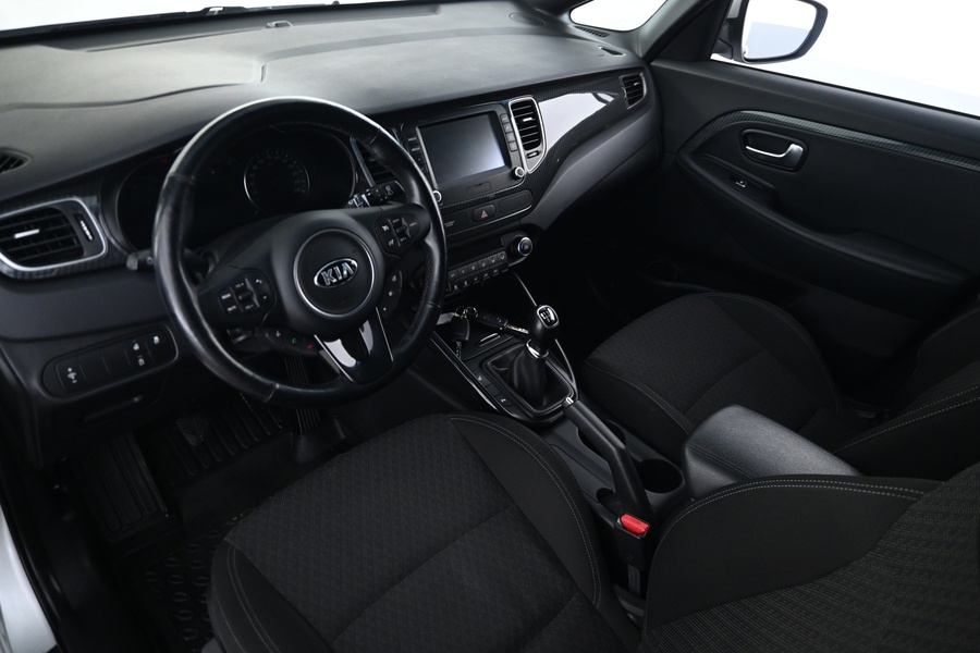 Kia Carens vaihtoauto