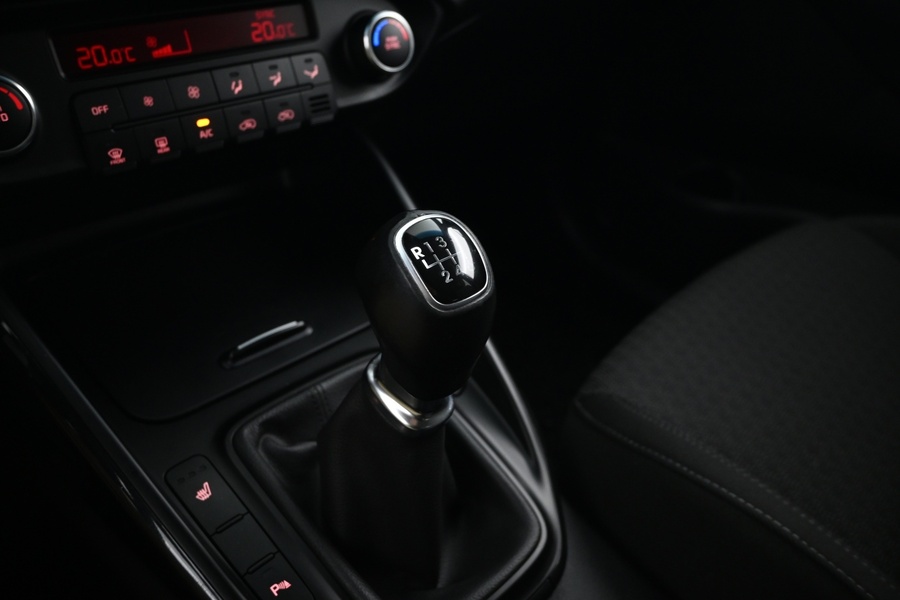 Kia Carens vaihtoauto