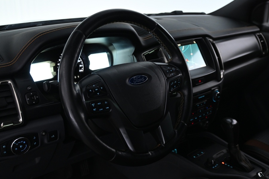 Ford Ranger vaihtoauto