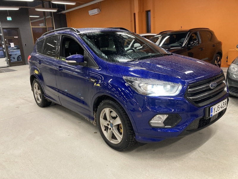 Ford Kuga vaihtoauto