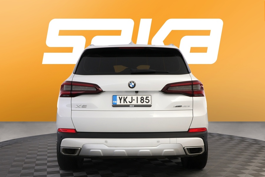 BMW X5 vaihtoauto