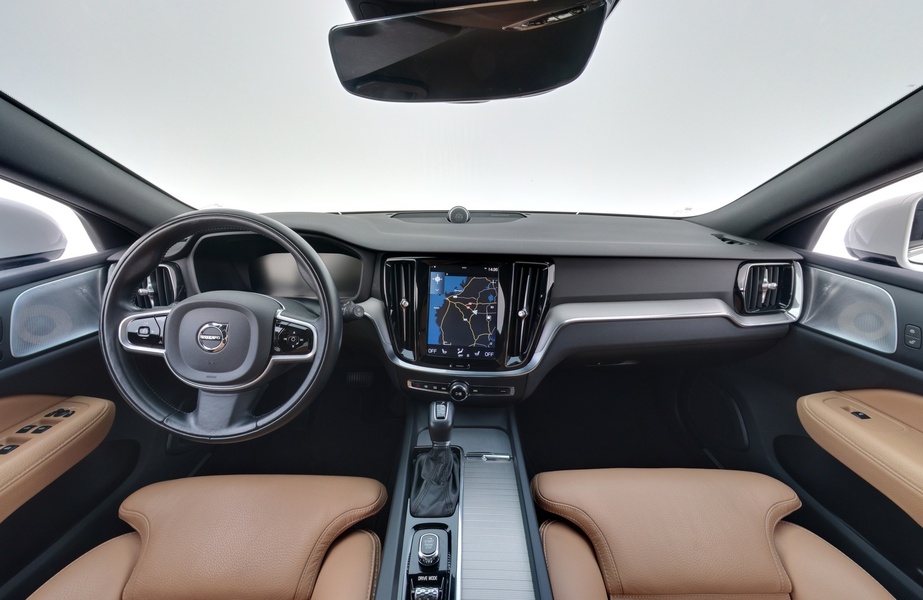 Volvo V60 Cross Country vaihtoauto