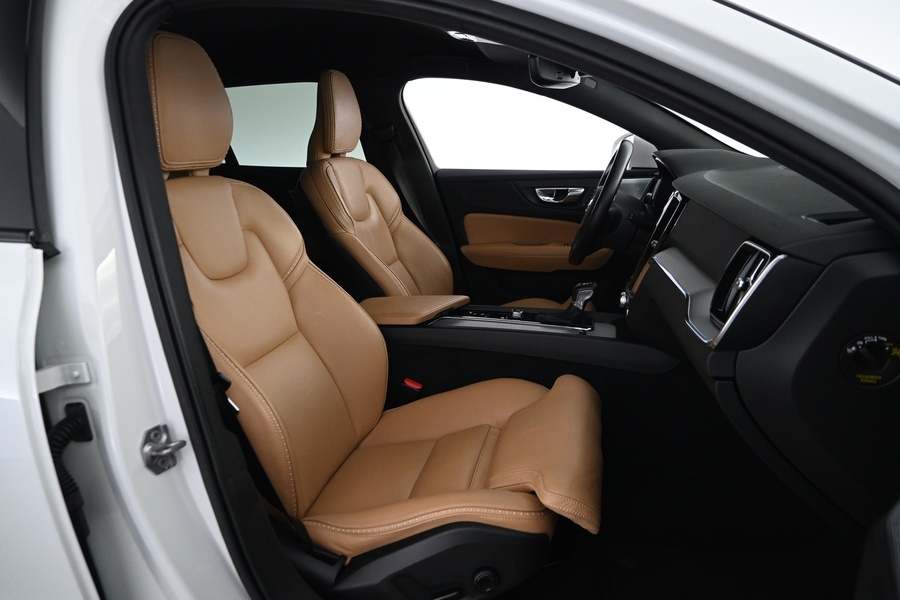 Volvo V60 Cross Country vaihtoauto