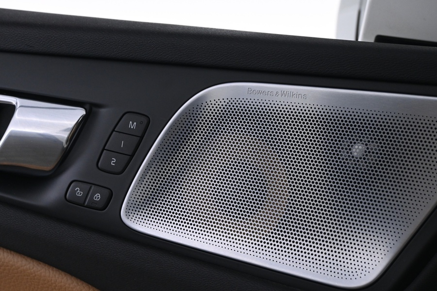 Volvo V60 Cross Country vaihtoauto