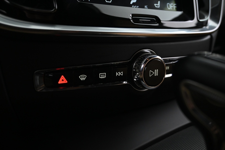 Volvo V60 Cross Country vaihtoauto