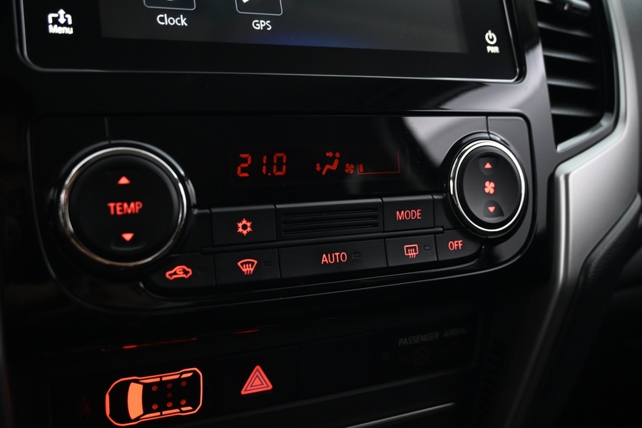 Mitsubishi L200 vaihtoauto