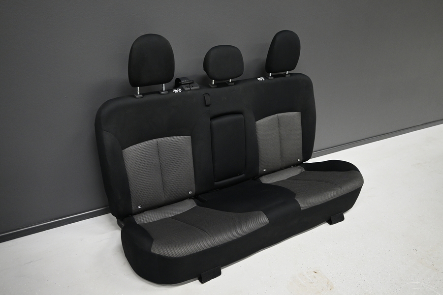 Mitsubishi L200 vaihtoauto