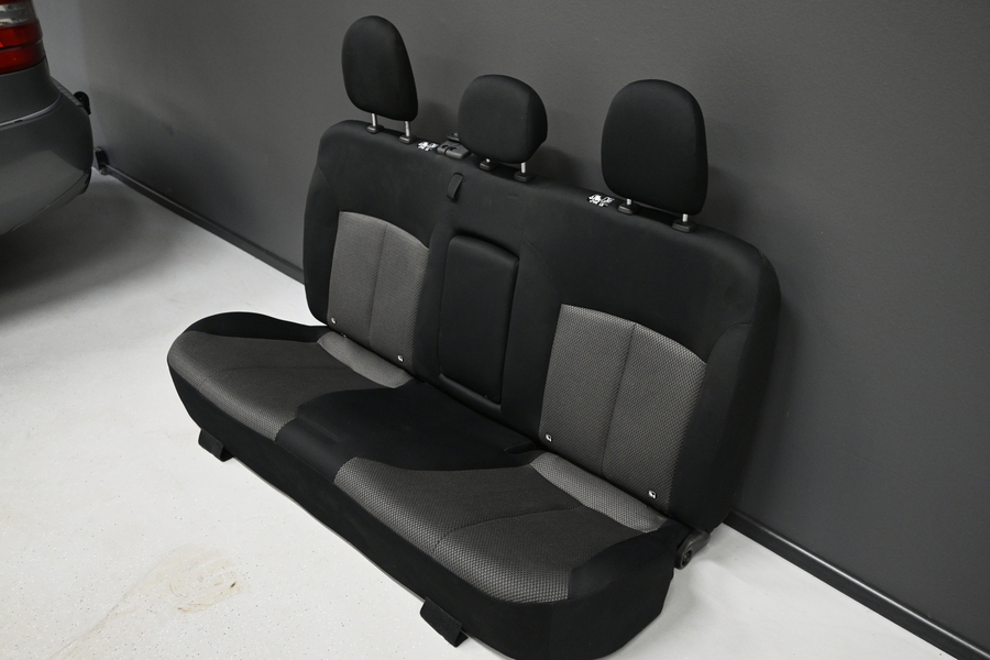 Mitsubishi L200 vaihtoauto