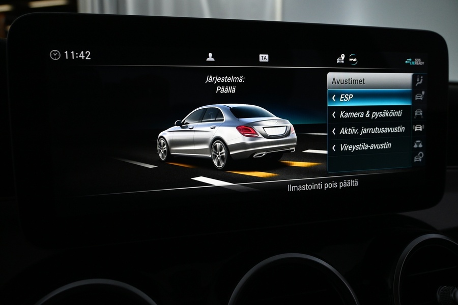 Mercedes-Benz C vaihtoauto