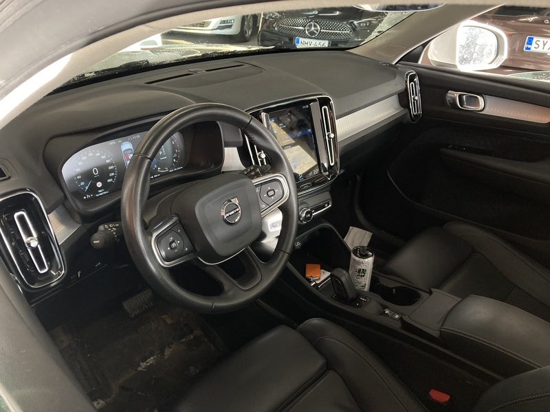 Volvo XC40 vaihtoauto