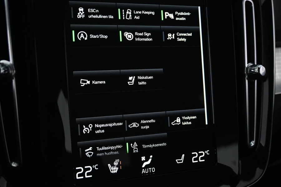 Volvo XC40 vaihtoauto