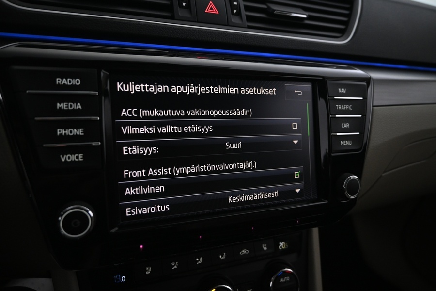 Skoda Superb vaihtoauto