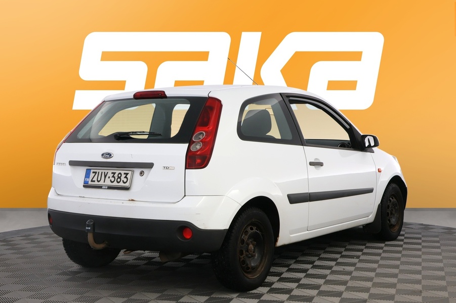 Ford Fiesta vaihtoauto