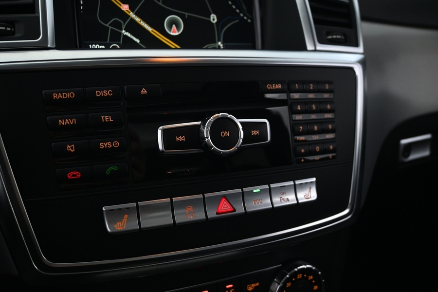 Mercedes-Benz ML vaihtoauto