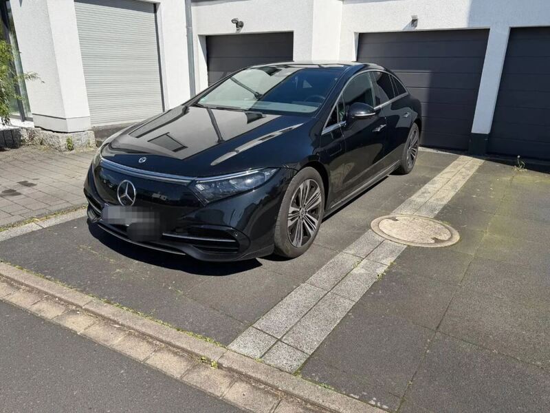 Mercedes-Benz EQS vaihtoauto