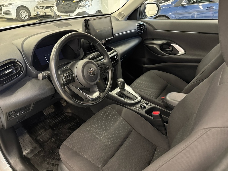 Toyota Yaris Cross vaihtoauto