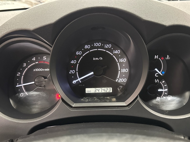 Toyota Hilux vaihtoauto