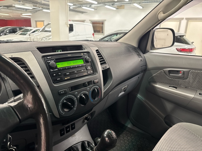 Toyota Hilux vaihtoauto