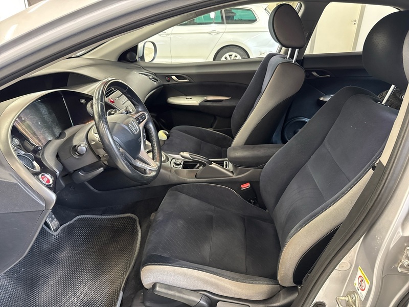 Honda Civic vaihtoauto