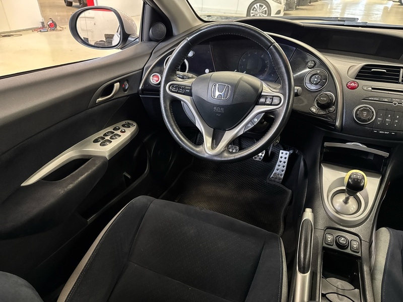 Honda Civic vaihtoauto