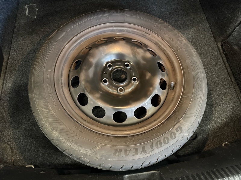 Volkswagen Jetta vaihtoauto