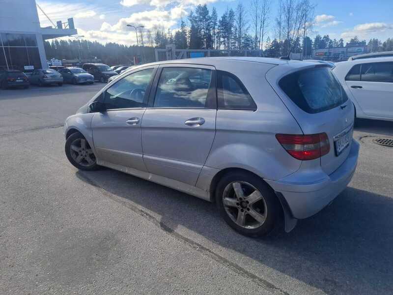 Mercedes-Benz B vaihtoauto