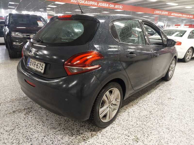 Peugeot 208 vaihtoauto