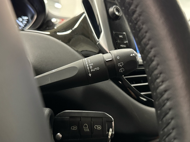 Peugeot 208 vaihtoauto